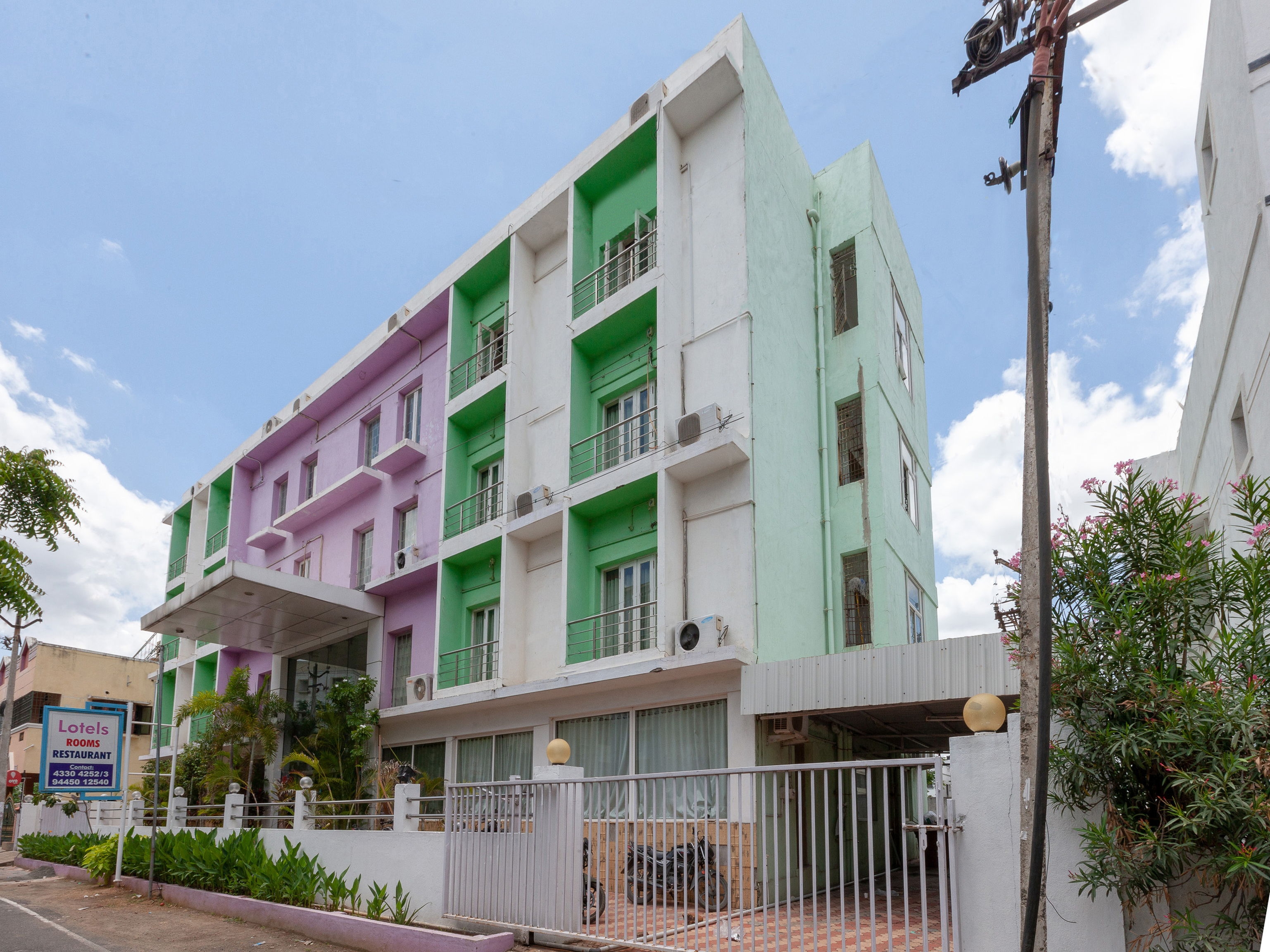 Capital O 4617 Lotels Serviced Apartment