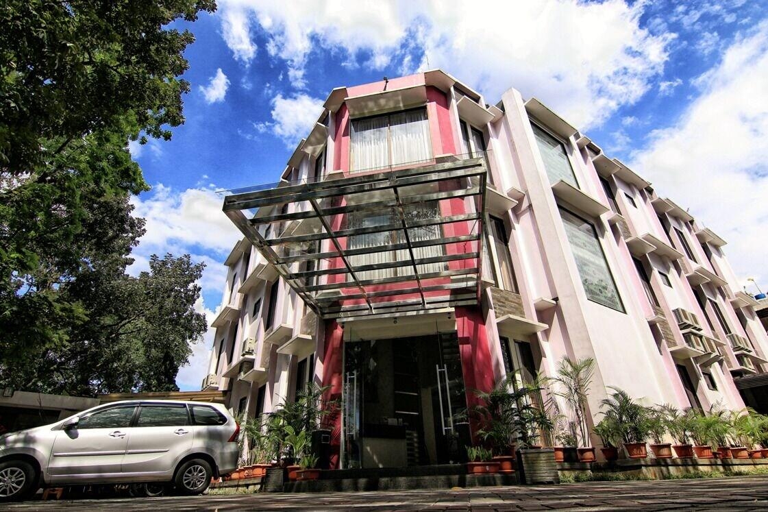 Latief Inn Bandung