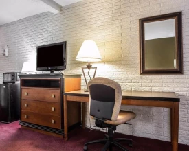 Econo Lodge (Summerville)