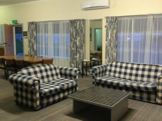 Avalon Motel