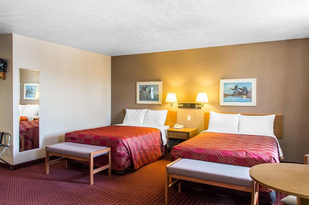 Econo Lodge Limon Area