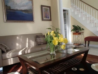 In Elegance Bed And Breakfast