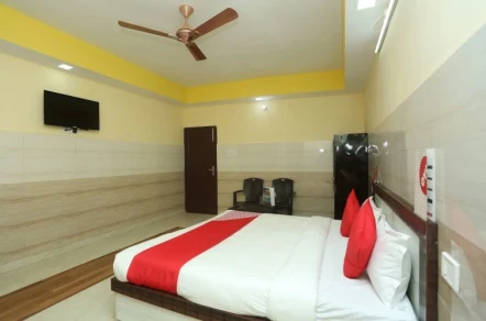 Hotel Puri Inn By OYO Rooms