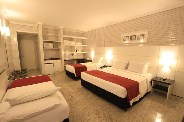 Hotel Confiance Prime Batel