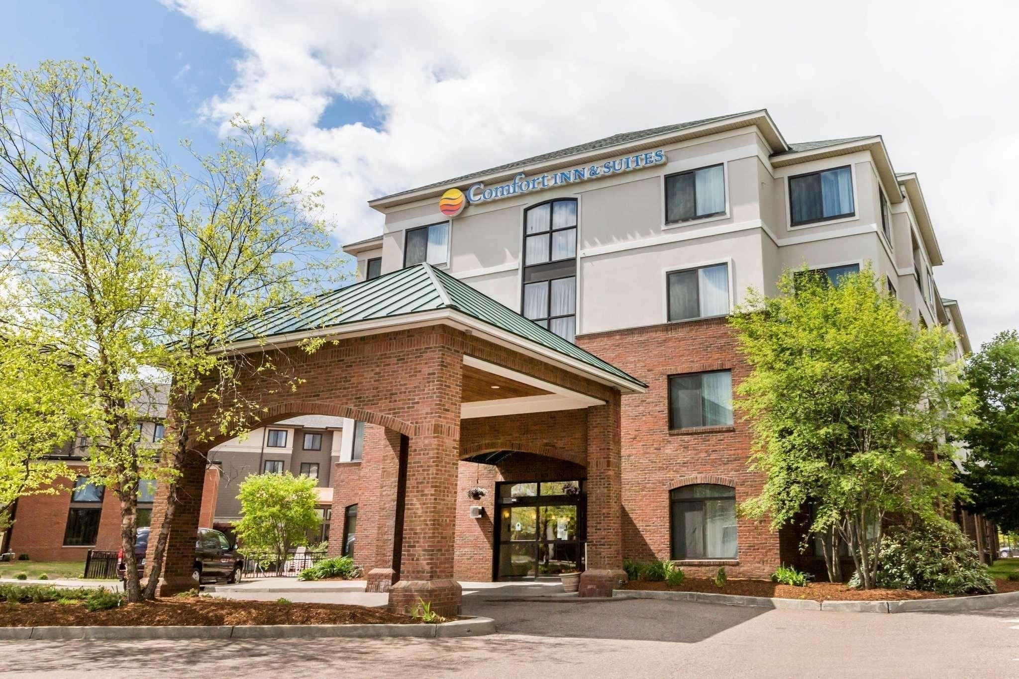 Comfort Inn & Suites Burlington