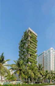 Chicland Danang Beach Hotel