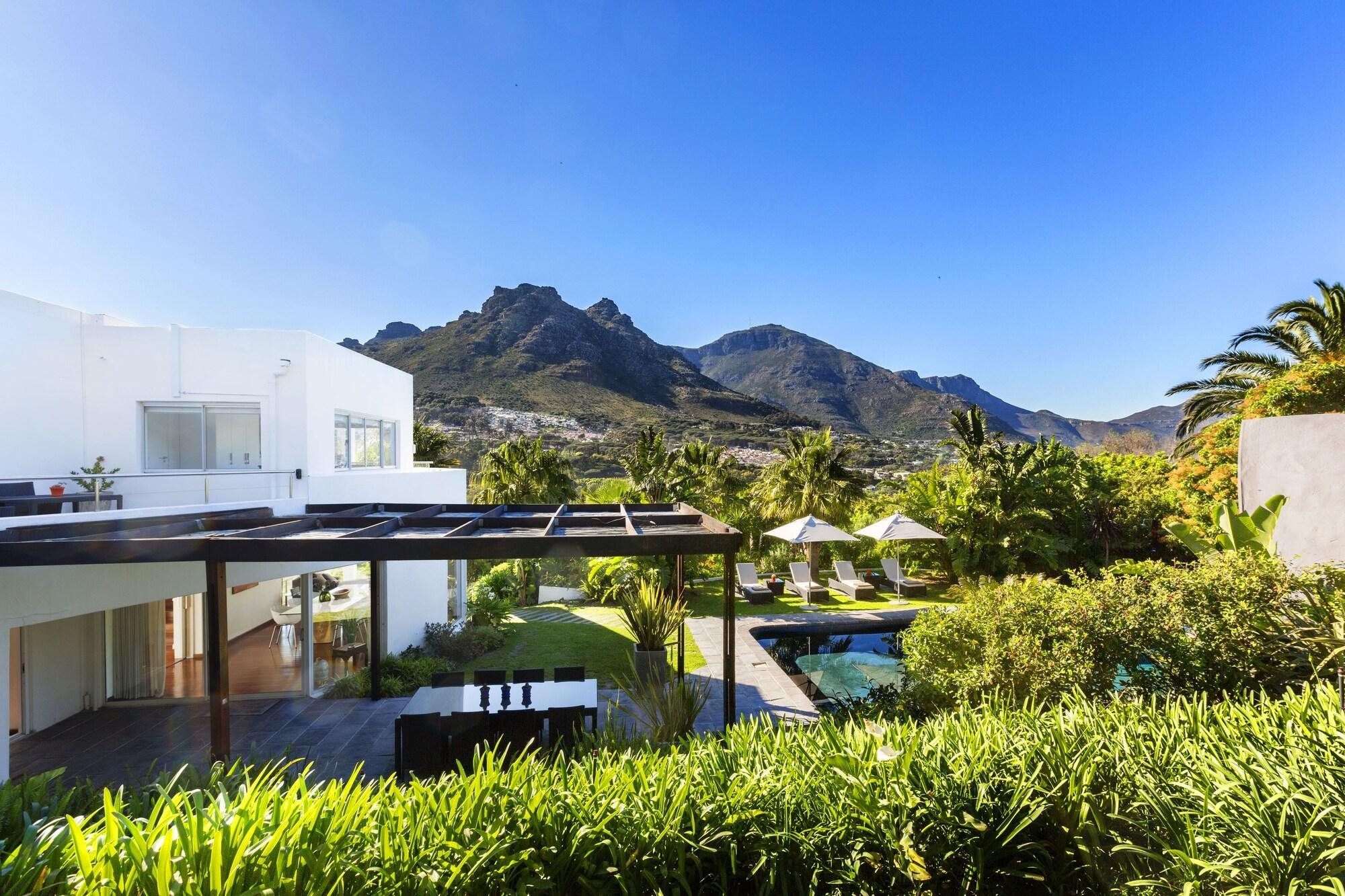 Cube Guest House
