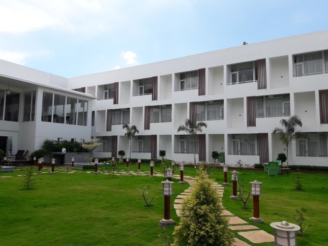 Saaral Resorts
