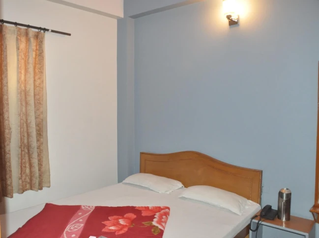 Sugandh Retreat