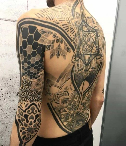 The Cube Tattoo Lab
