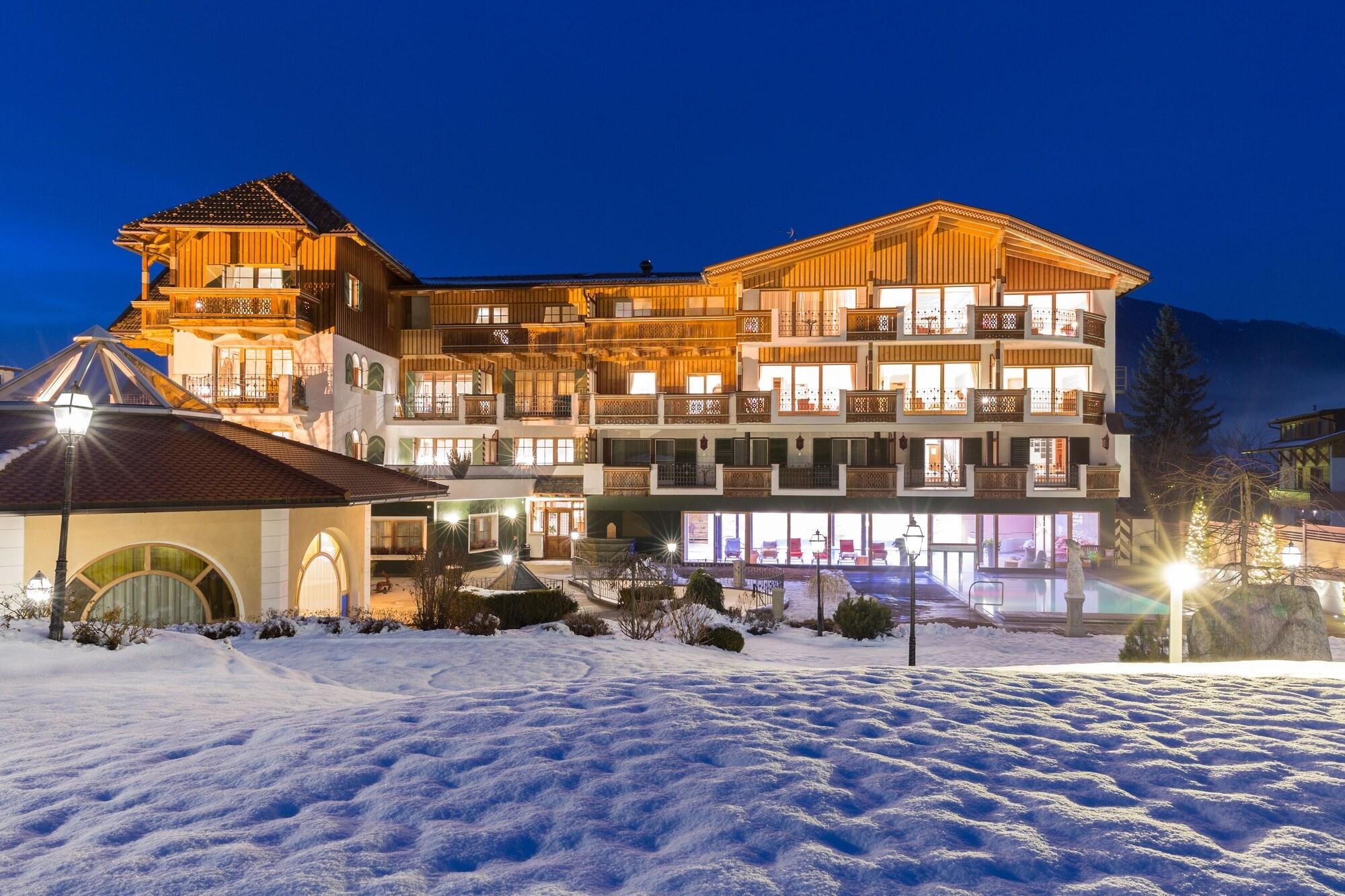 Dolomiten Wellness Residenz Mirabell