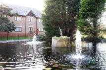 Redwood Hotel & Country Club