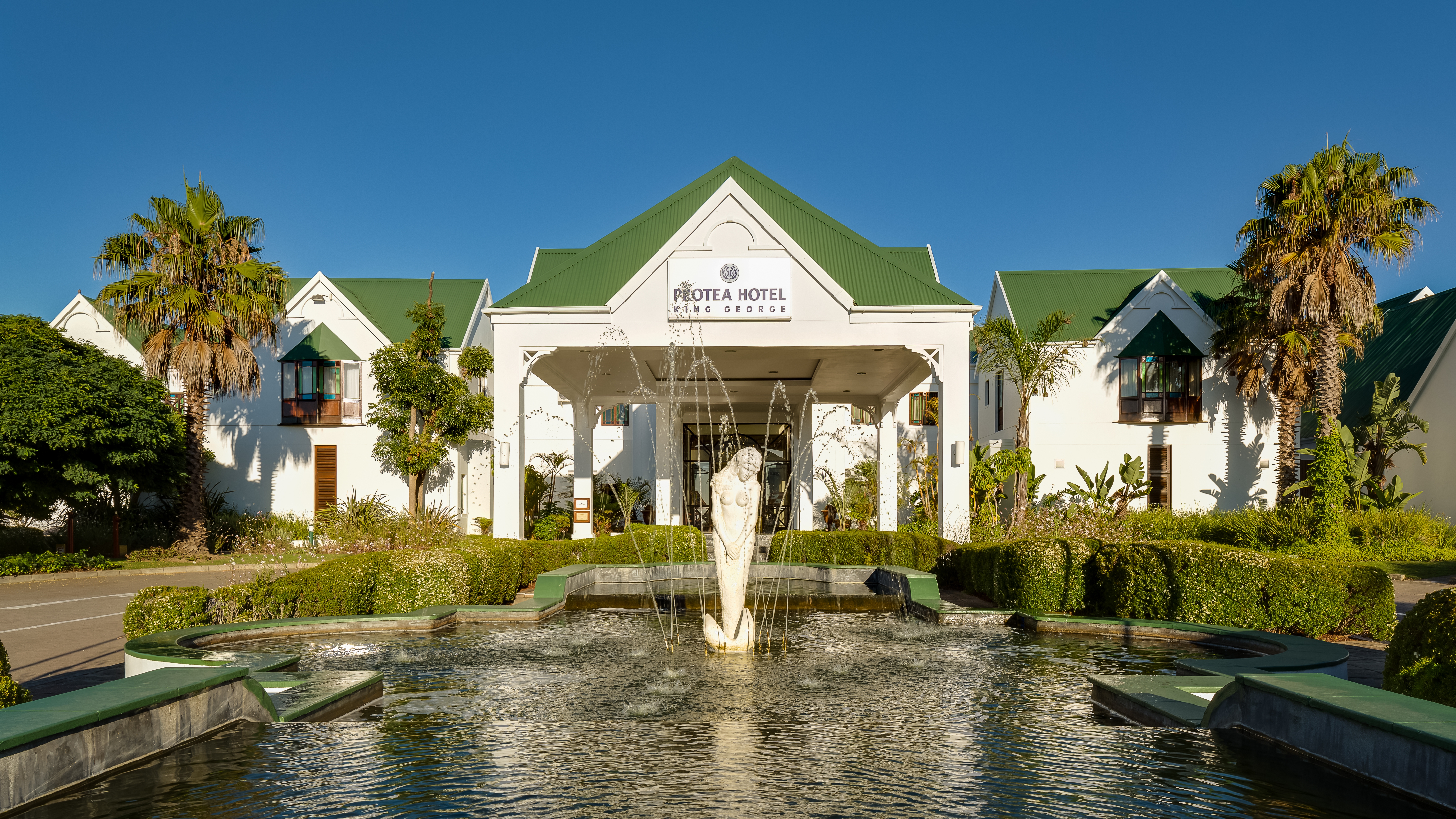 Protea Hotel George King George