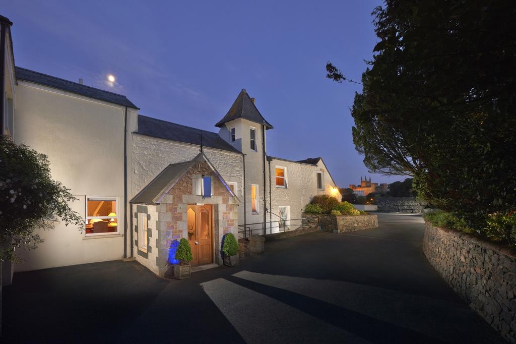 La Fregate Hotel
