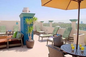 Peacock Suites