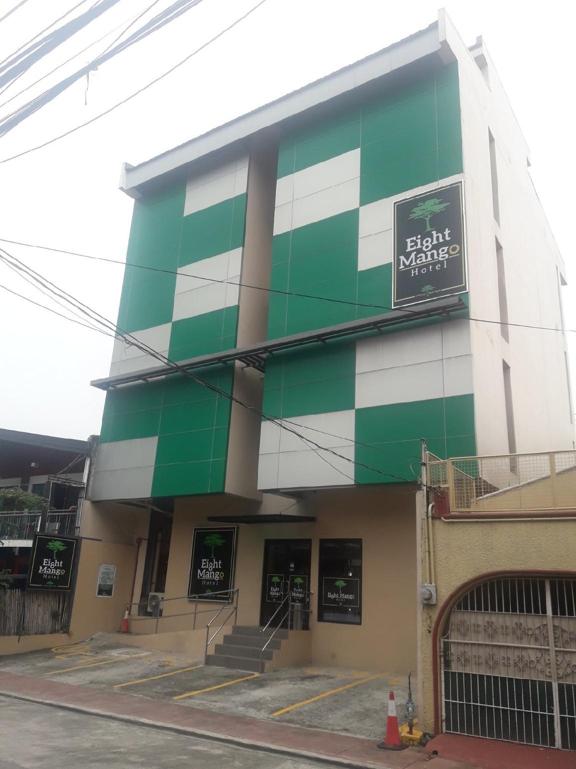 8 Mango Hotel