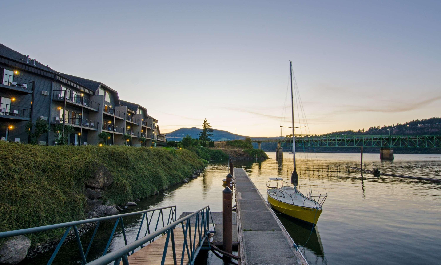 Best Western Plus Hood River Inn