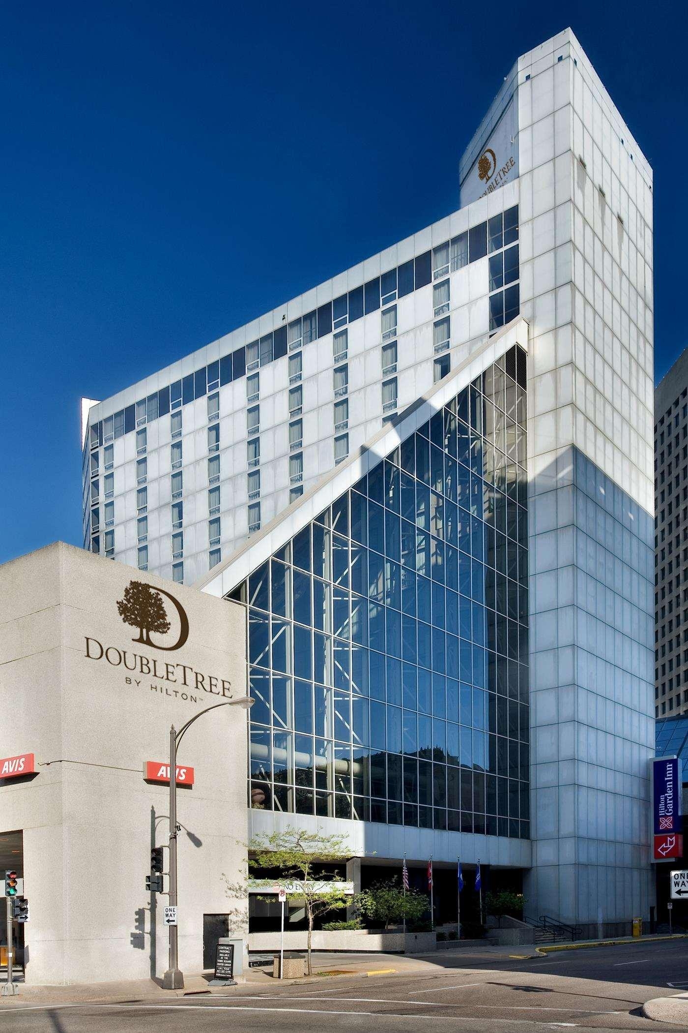 Double tree By Hilton St. Paul City Center