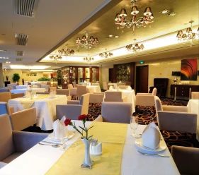 China Palace Hotel C