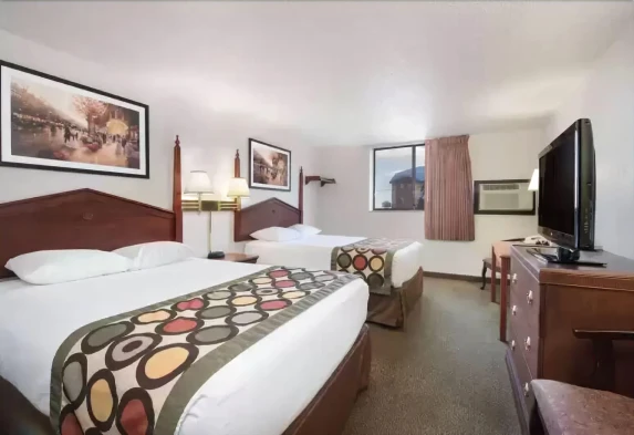 Serena Inn & Suites- Rapid City