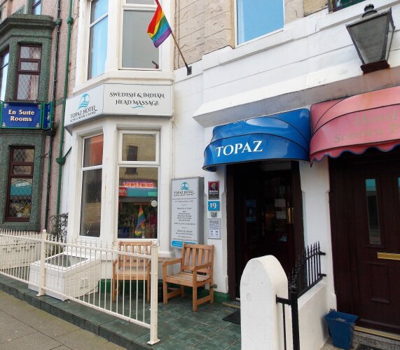 Topaz Guest House