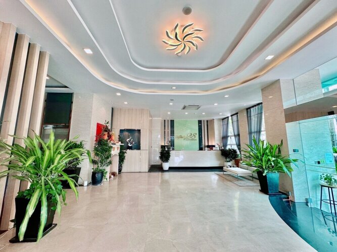 Infinity 28 Condominium