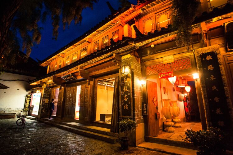 Lijiang Tianlong Inn