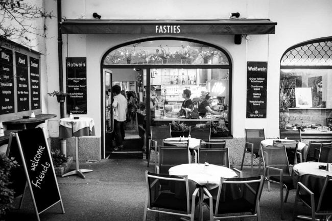 FASTIES 咖啡厅和餐厅
