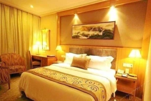 Taiji Hotel