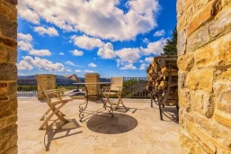 Chateau D' Renaitre - Carmel-By-The-Sea