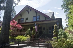 Lara House Bed And Breakfast