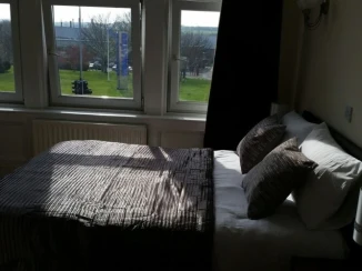 William IV Hotel
