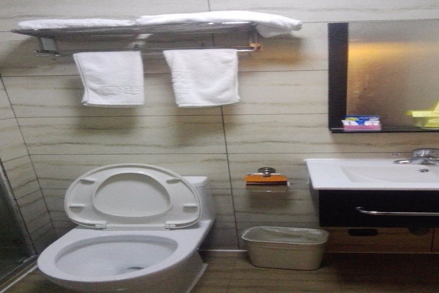 Youth Sunshine Hotel (Xiamen Fangte Menghuan Tong'an)