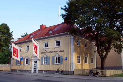 Clarion Collection Uman