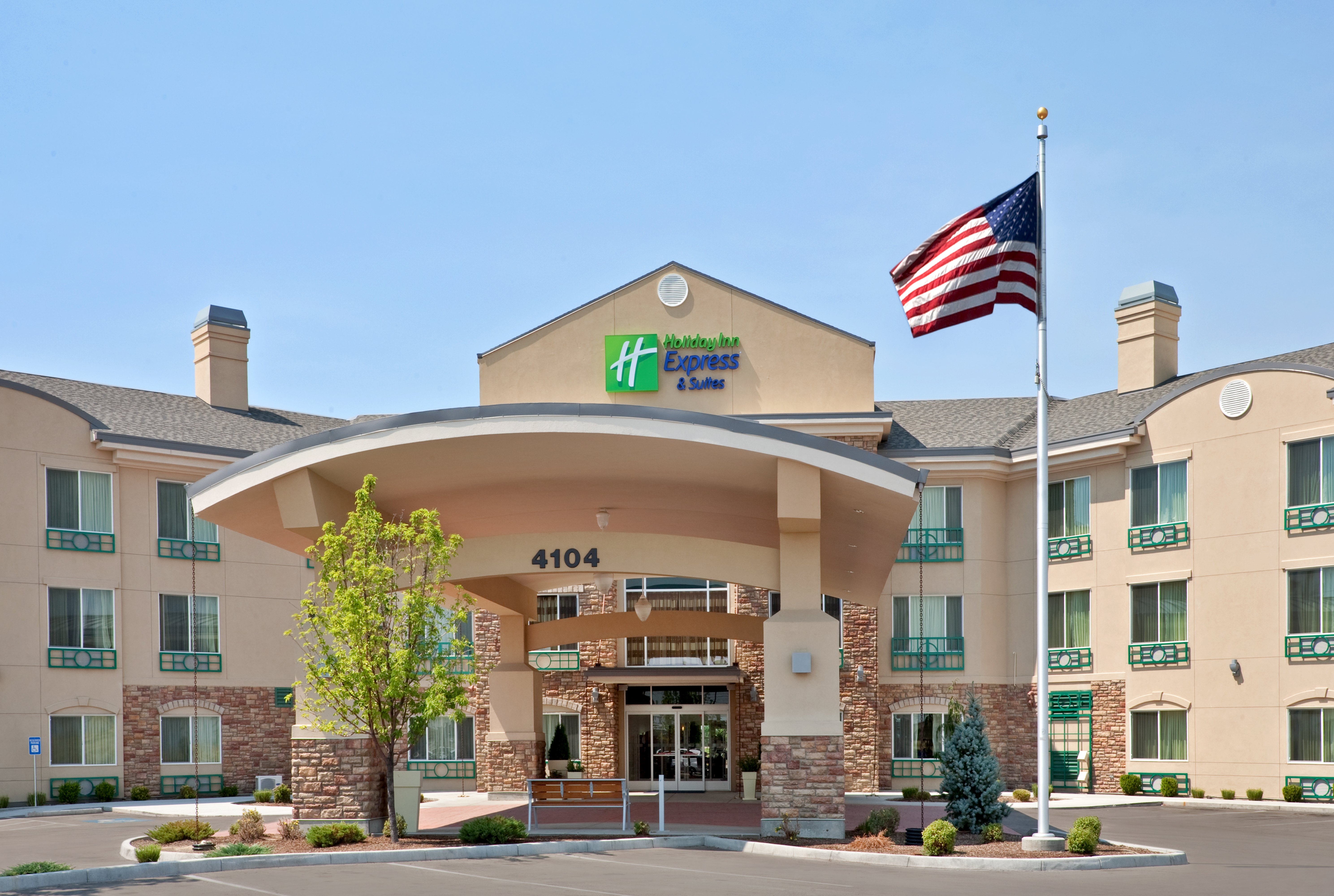 Holiday Inn Express and Suites Nampa Idaho Center