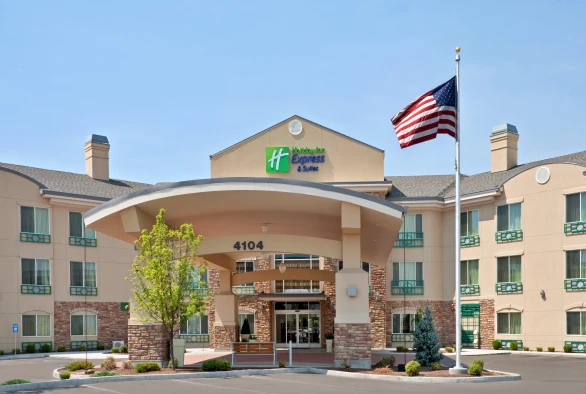 Holiday Inn Express and Suites Nampa Idaho Center