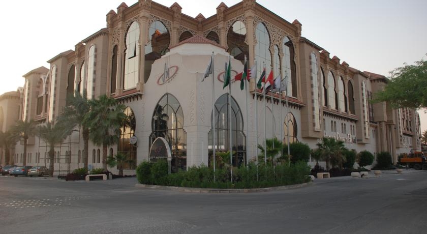 Madareem Crown Hotel