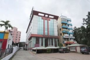 OYO 9195 Hotel Sagar Inn
