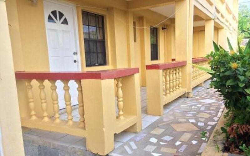 Golden Arrow Inn
