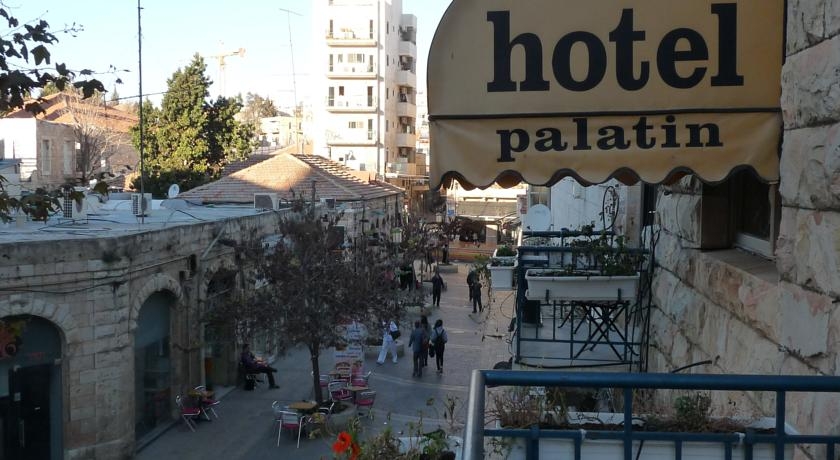 Palatin Hotel