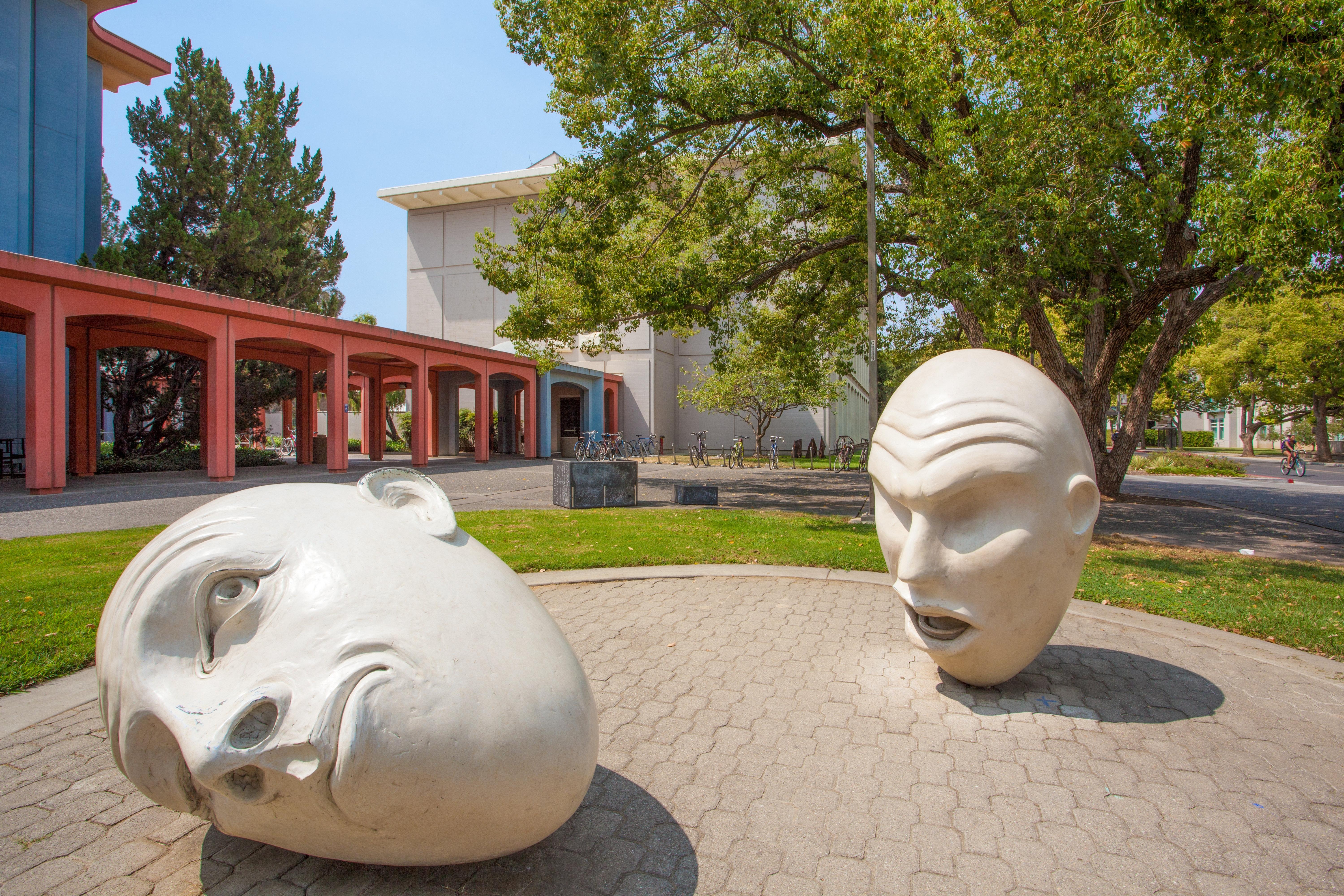 Holiday Inn Express & Suites Davis-University Area