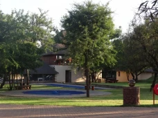 Inkwazi Lodge