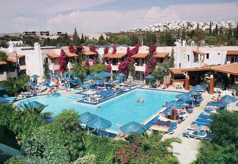 Summer Garden Suites&Beach Hotel