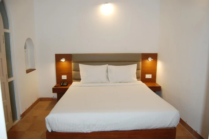Le Aham Boutique Hotel