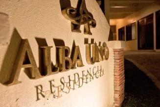 Alba Uno Hotel
