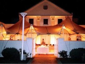 Cascade Country Manor Hotel
