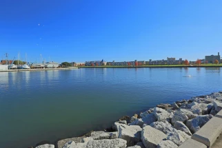 Wyndham Garden Kenosha Harborside