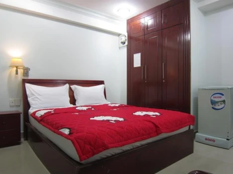 Quy Thanh Hotel
