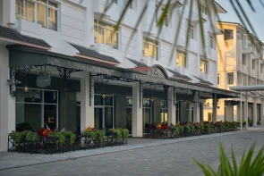 Paradise Suites Hotel