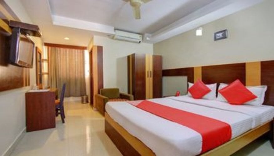 Hotel Greenwood Inn